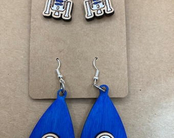 D020 R2D2 Wooden Earrings - Space Wars Earrings - Vacation Jewelry - Dangle Earrings - Stud Earrings