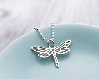 Silver Dragonfly Necklace, Dragonfly Jewelry, Dragonfly Jewellery, Insect Necklace, Bug Necklace, Dragonfly Pendant, Insect Jewelry