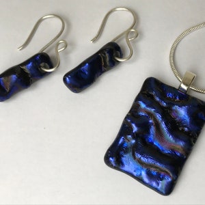 Ink and Navy Blue Ripple Textured Dichroic Glass Pendant and Drop Earring Jewellery Set with Chain and Box