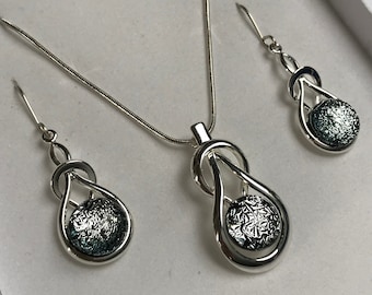 Silver Sparkle Dichroic Glass Celtic Knot Pendant and Drop Earring Jewellery Set