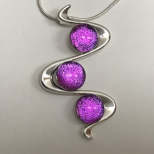 Vibrant Fuchsia Pink 3 Dichroic Glass Stone Snake Shaped Silver Plated Pendant with Chain & Box