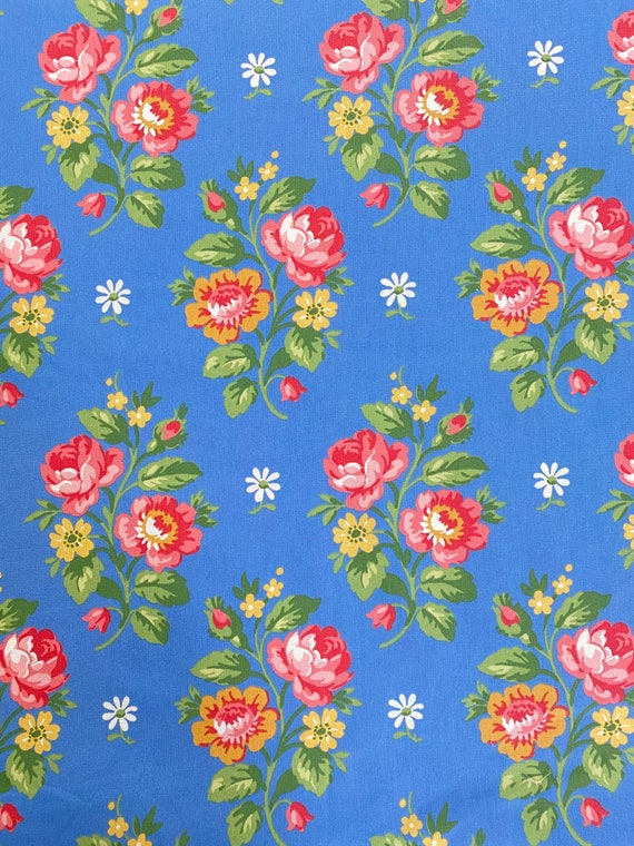 Lovely  Vintage English Roses Birds Floral Cotton Fabric ~ Aqua Blue Teal Yellow 