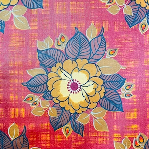1960’s Floral Interiors Cotton Fabric. Cravendale ‘Avon’. Cushions, Curtains, Upholstery. Yardage.