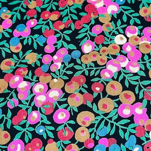 Vintage Liberty of London Tana Lawn Fat Quarters. Wiltshire. Patchwork, Quilting, Doll’s Dresses, Sewing Projects.