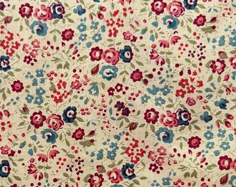 1970’s Ditsy Floral Liberty of London Cotton Tana Lawn Fat Quarters. Patchwork, Quilting, Doll’s Dresses. Sewing Projects