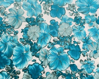 1950’s Blue Floral Cotton Dressmaking Fabric Yardage
