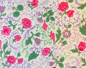 1970 Ditsy rosa y púrpura floral algodón tela yardage patchmaking patchwork quilting muñecas vestidos