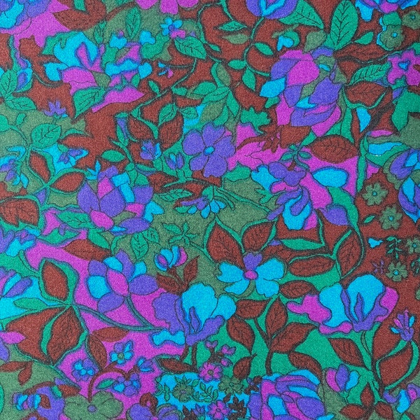 1970’s Cotton Fabric Dark Floral. Dressmaking, Bags, Lampshades, Sewing Projects