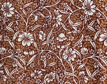 Tissu en coton fleuri des années 1970. William Morris, inspiré des arts et métiers. Intérieurs. Coussins, rideaux, abat-jour, projets de couture.