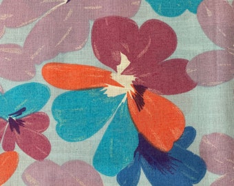 1970’s Stylised Floral Cotton Mix. Polycotton. Dressmaking Fabric Yardage. 1970’s Dress