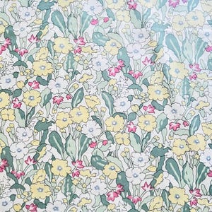 Vintage Liberty of London Floral Cotton Tana Lawn Fabric. Primrose Path. Fat Quarters. Patchwork, Quilting, Doll’s Dresses.
