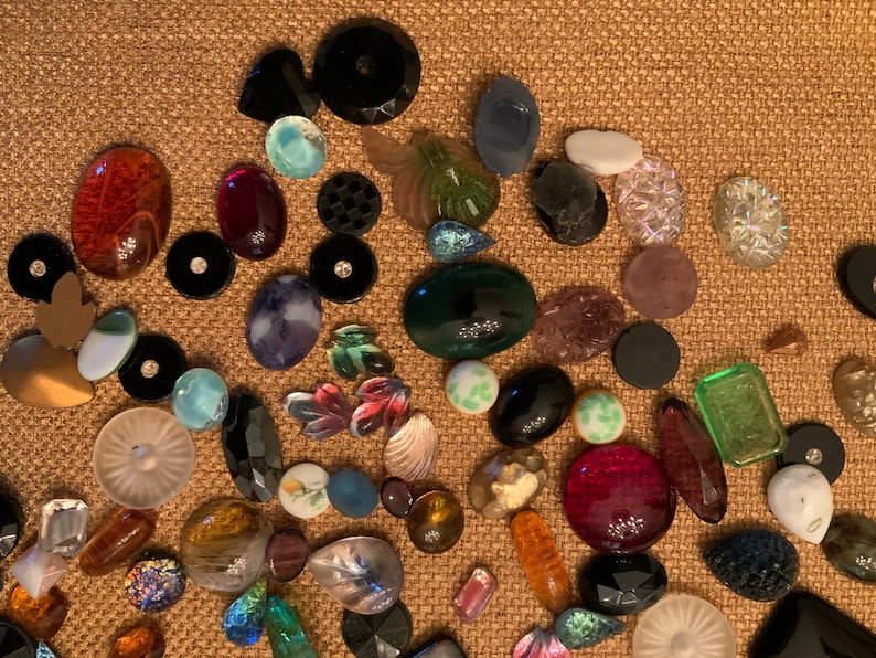 100 plus VINTAGE CABOCHONS image 6