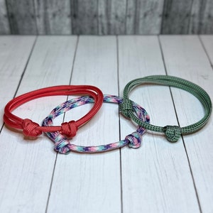 Minimalist Paracord Bracelet in 18 Colors | Adjustable Wristband
