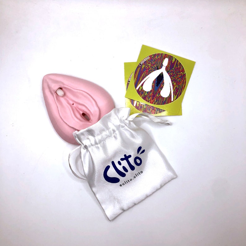 Clitoris Vulva Anatomy Model - Detachable 3D Printed, Life-Size, Multicolor, Sex Education image 3