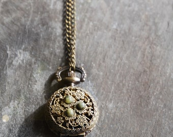 Antique Style Pocket Watch Vintage Steam Punk Pendant With  display picture 1