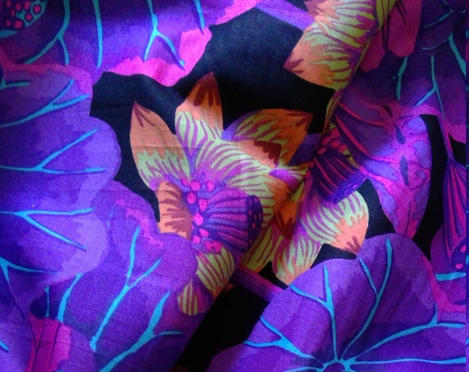 FABRIC:  Lake Blossoms BLACK by Kaffe Fassett