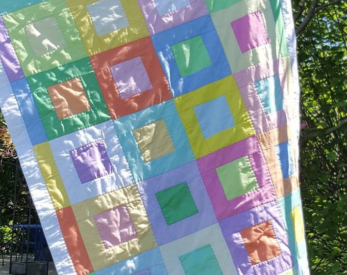 QUILT SET:  Saltwater Taffy Quilt with 3 Matching Pillows