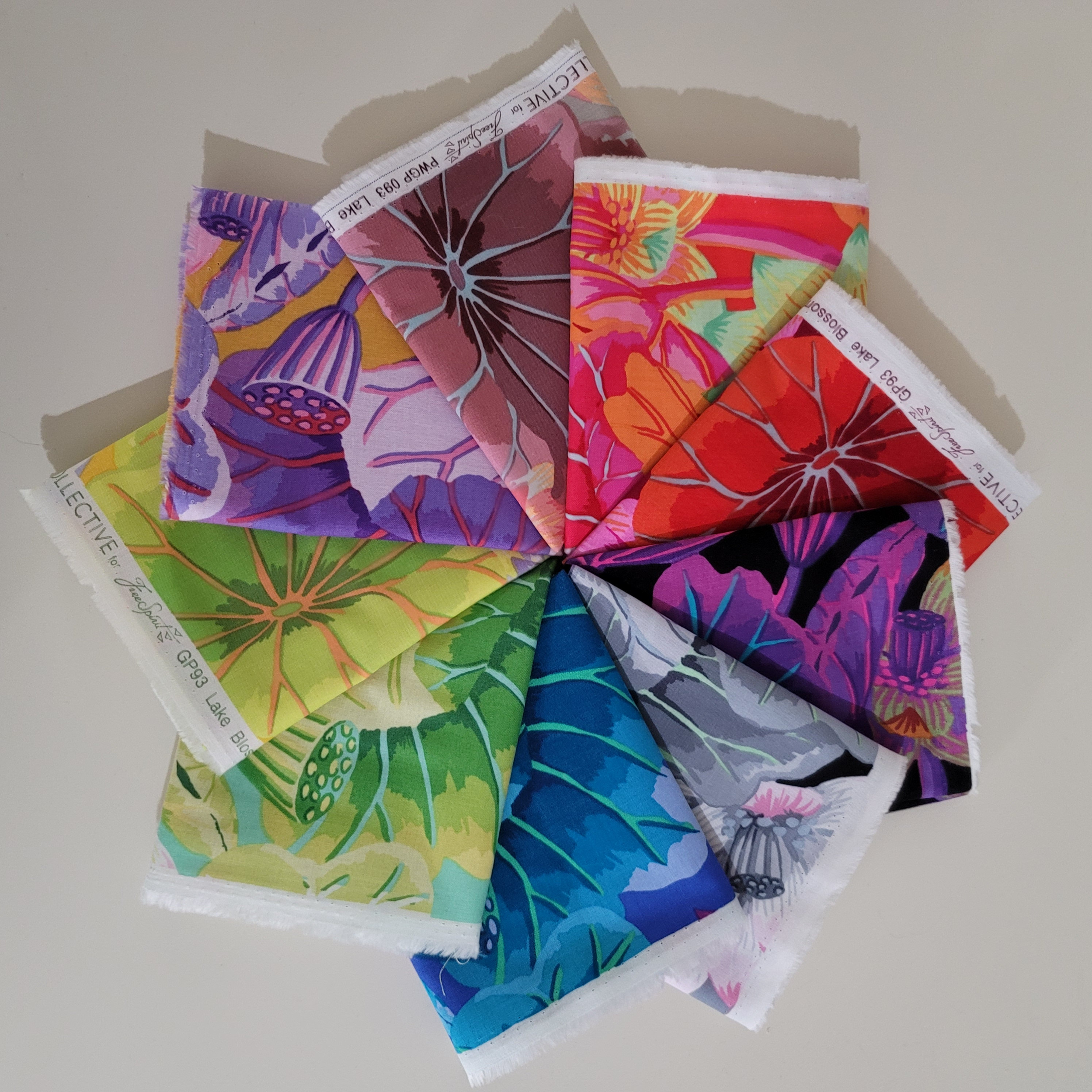 Kaffe Fassett Lake Blossoms Half Yard Bundle - Kaffe Fassett Kaffe Fassett Lake Blossoms Half Yard Bundle - Kaffe Fassett
