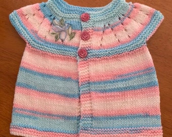 Baby Cardigan. Jumper. Knitting. Cardigan. Baby. Baby Clothes.