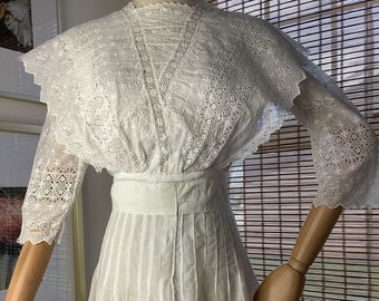 Antique Edwardian white cotton embroidered lace lawn dress, small