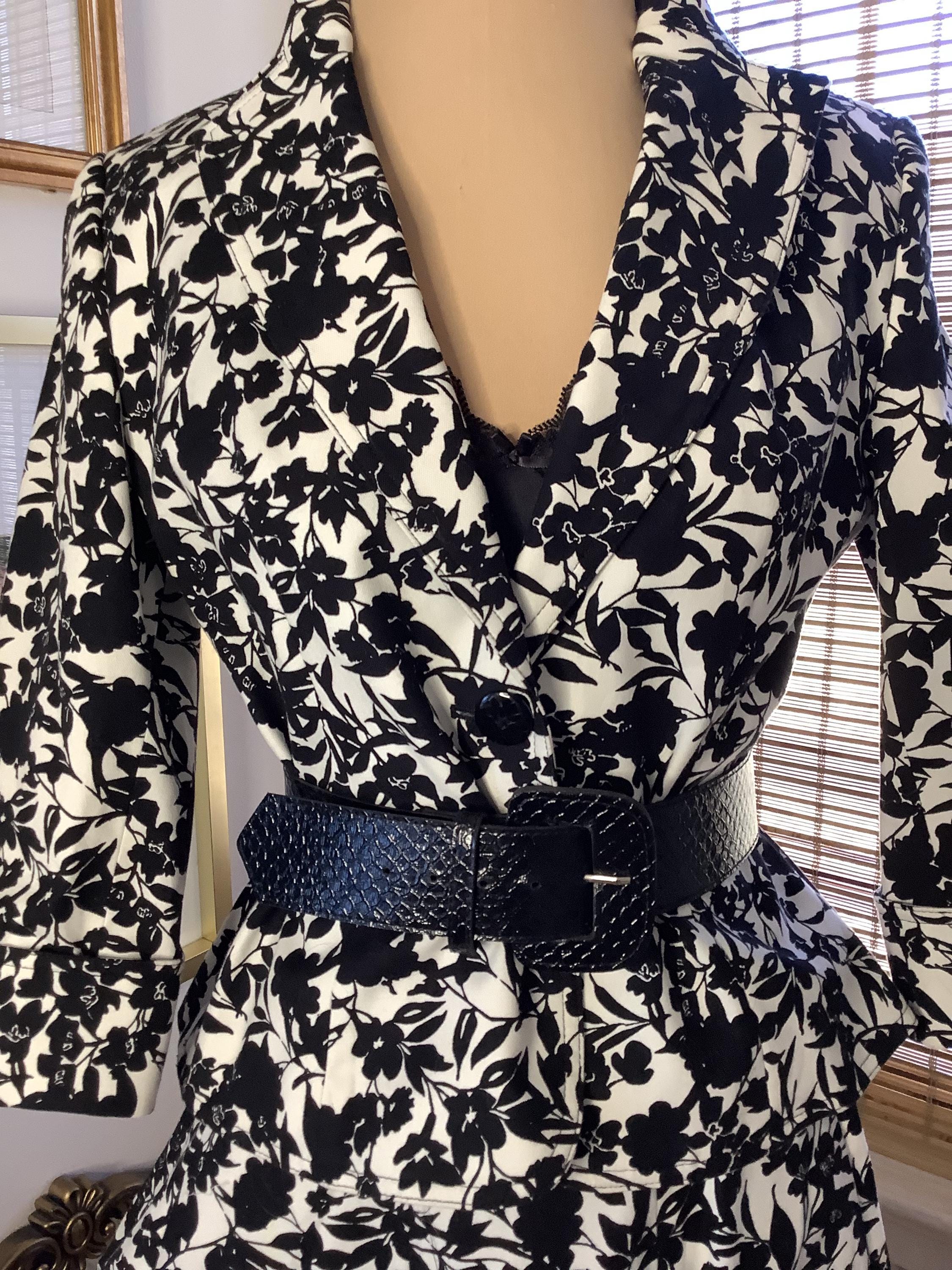 ジャケット・アウター vintage black floral coat & skirt set-up Vintage Black and White Floral Jacket and Skirt Set, Medium