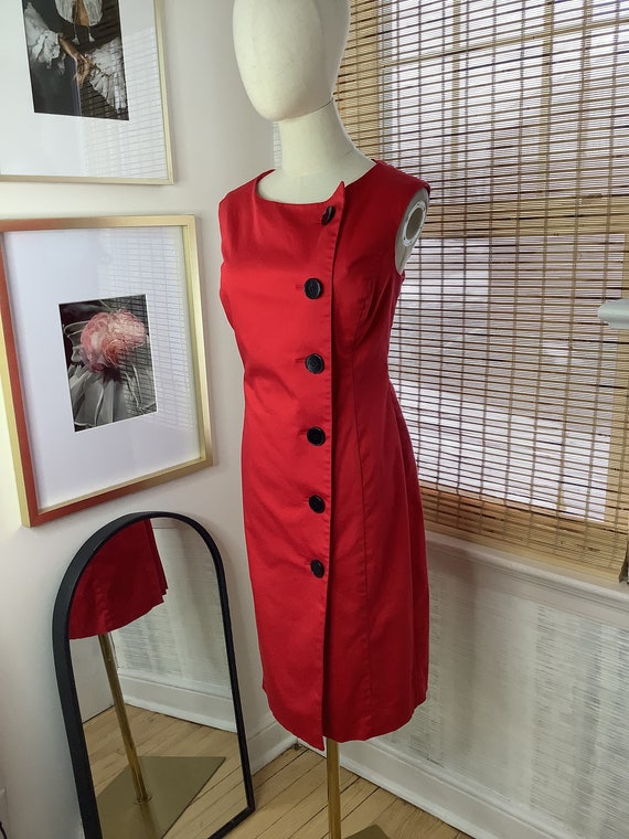 Vintage 1980s red sleeveless button front dress b… - image 2