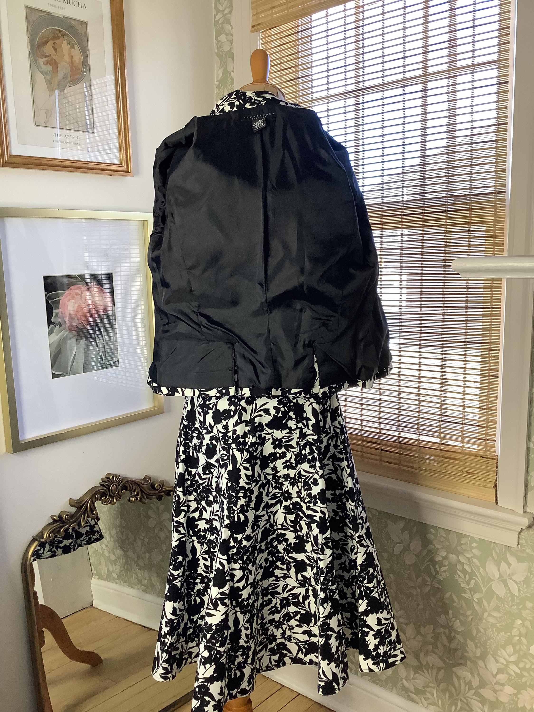 Vintage Black and White Floral Jacket and Skirt Set, Medium Vintage Black and White Floral Jacket and Skirt Set, Medium