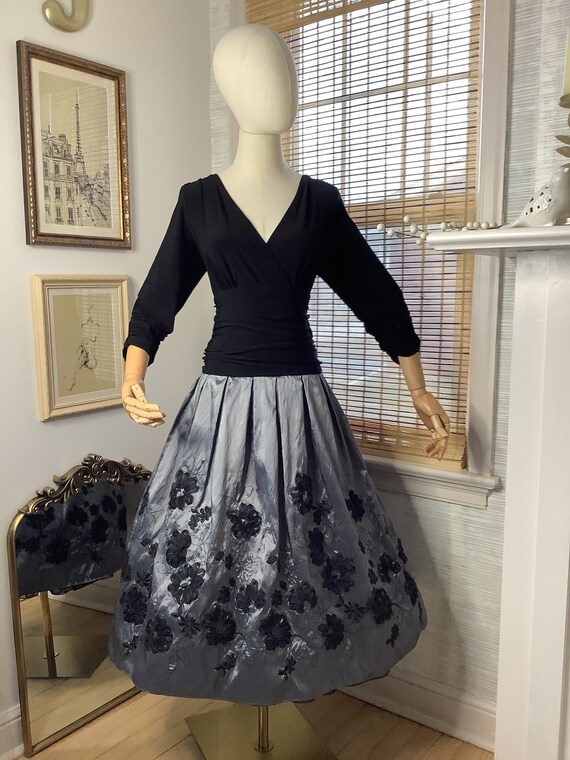 tn white black metallic pewter