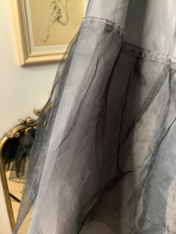 tn white black metallic pewter