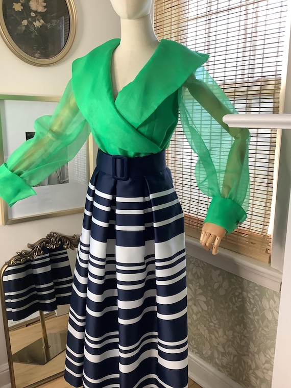 Vintage 80s Kelly green and navy belted dress by Joan Leslie, medium Vintage 80s Kelly green and navy belted dress by Joan Leslie, medium
