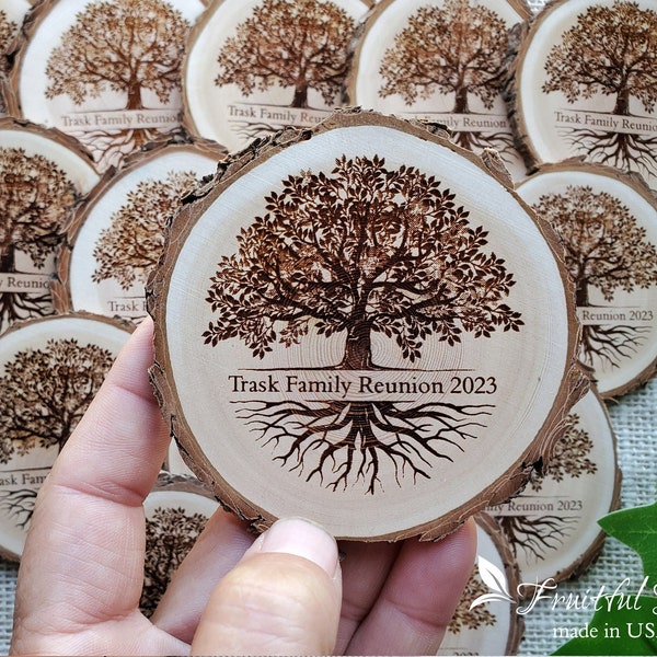 Family Tree Reunion Favors Custom Engraved Family Gathering Wooden Magnets Rustic tree slice Refrigerator magnets Family Reunion Mementos