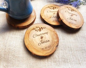 Coaster set with Love Birds, Personalized Anniversary gift, Engraved wood drink coasters, Natural Home decor, Wedding gift for the couple