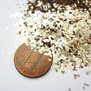 Platinum Blond Gold Loose Glitter .040 Hex 1mm 1/24 Solvent Resistant Glitter image 3