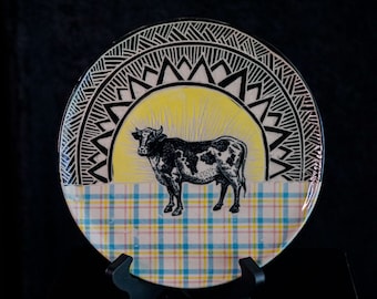 Cow Plate Ceramic Sgraffito Animal Plaid Wilderness Serving Dish With Sun and Pattern Carved Pottery Art