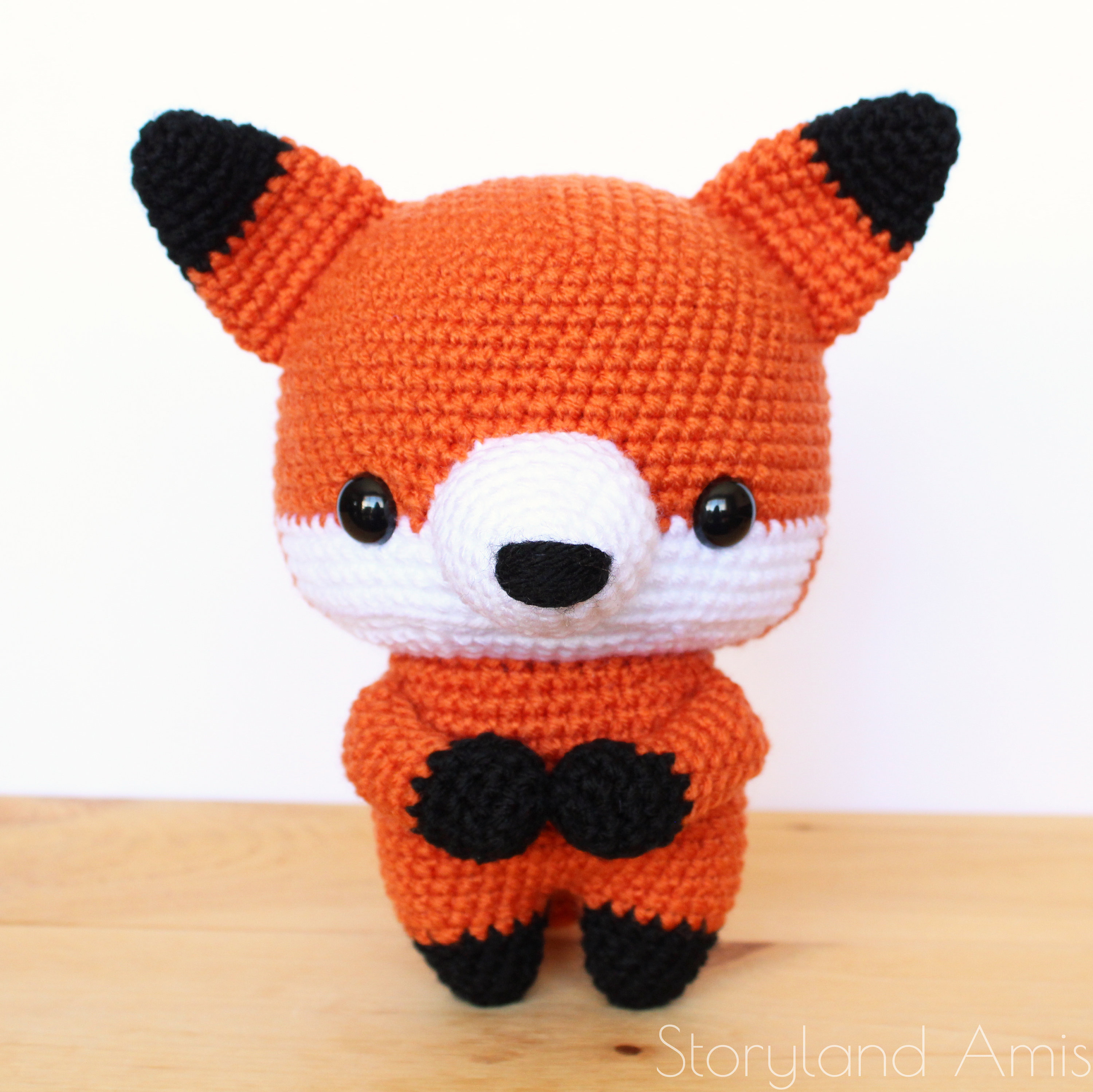 40 Fox Crochet Patterns: Fun & Easy Projects for Crafty Individuals 27 Cuddle-Sized Fox Amigurumi Crochet