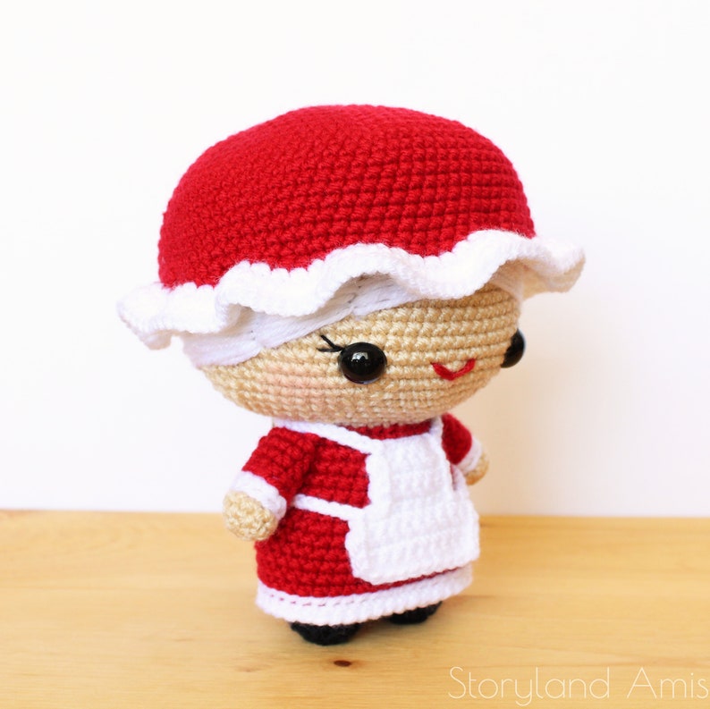 PATTERN: Cuddle-Sized Santa Claus & Mrs. Claus Amigurumi, Crocheted Pattern, Santa Toy Tutorial, PDF Crochet Pattern, Holiday Winter Crochet image 8