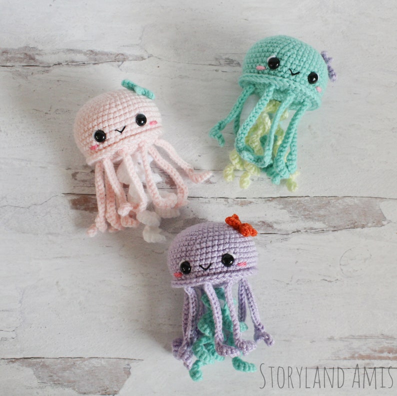 PATTERN: Mochi the Jellyfish Amigurumi, Crocheted Sea Creature Pattern, Ocean, Jellyfish Toy Tutorial, PDF Crochet Pattern image 3