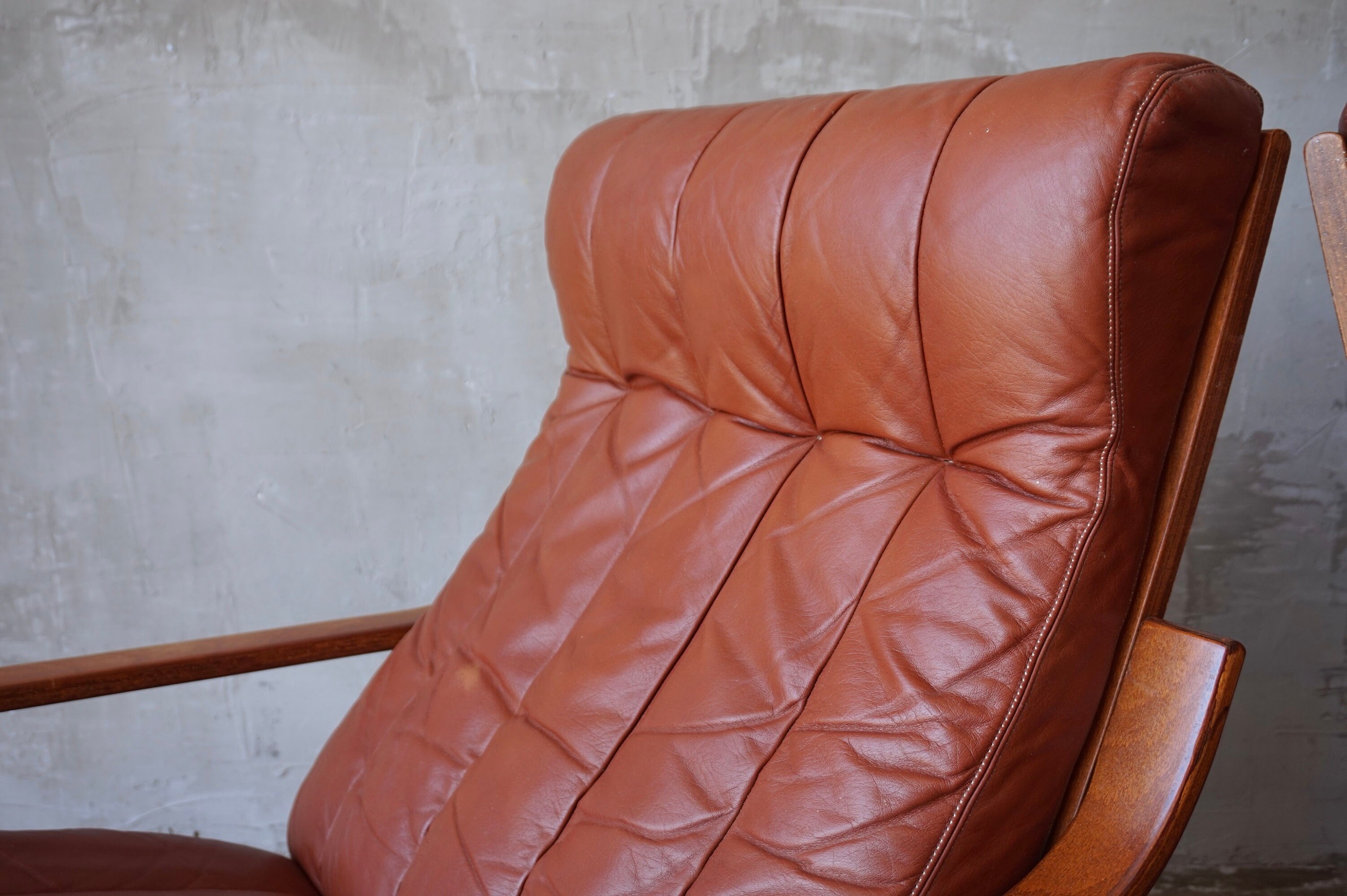 Leather Lounge Chairs W/ Ottomans