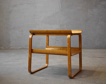 Alvar Aalto Model No. 75 Side Table
