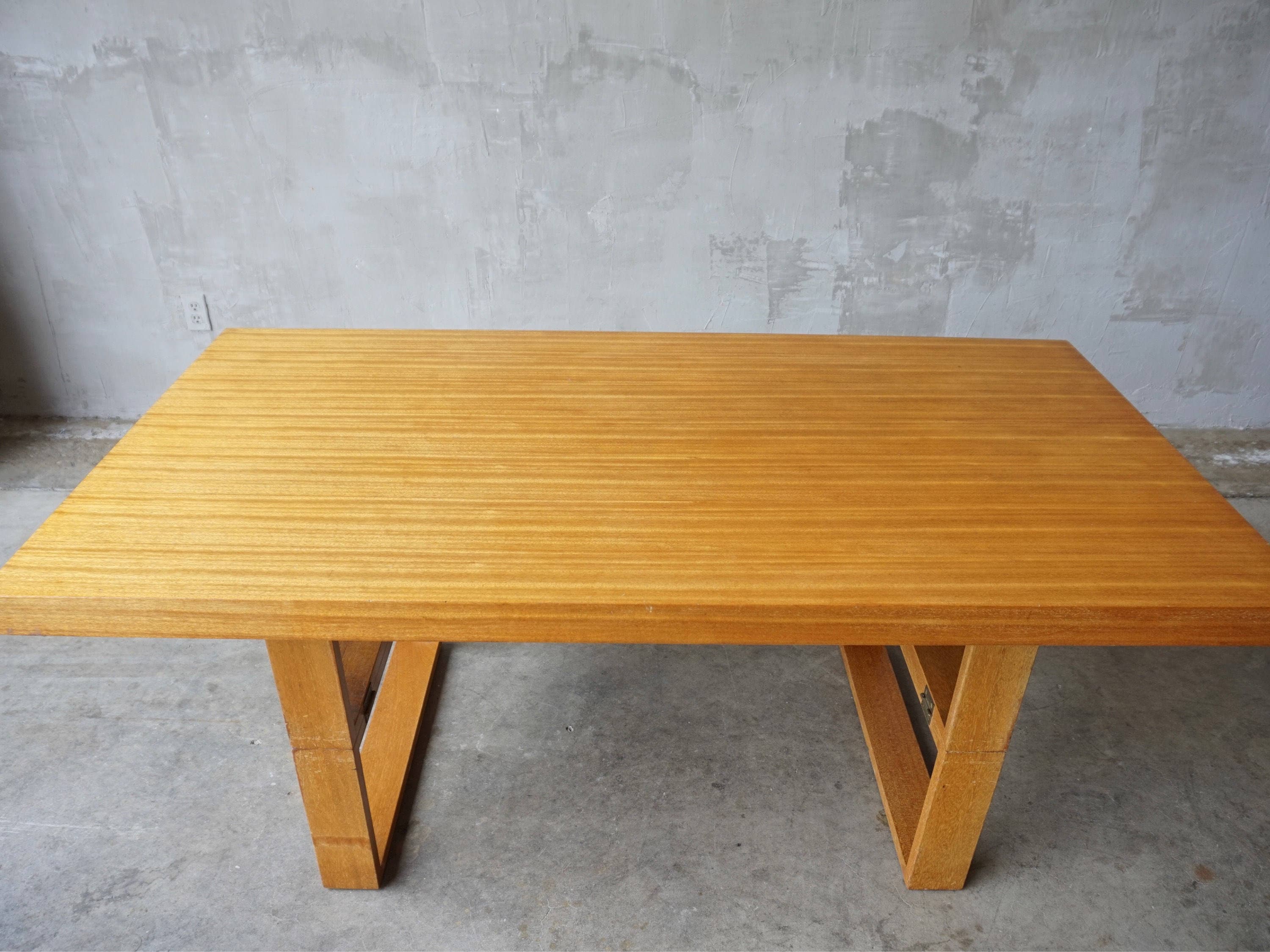 Van Kepple Green 'Camel Table'