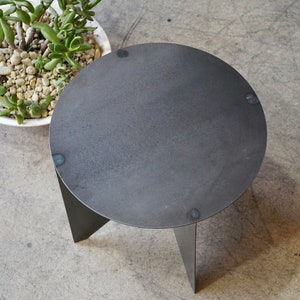 Modernist Steel Side Table/Plant Stand imagem 8