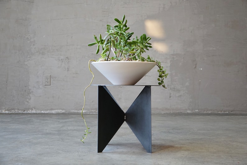 Modernist Steel Side Table/Plant Stand imagem 2