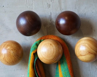Oversized Wooden Ball ‘Hooks’