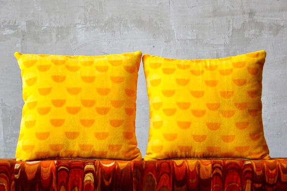 Warren Platner Velvet Pillows