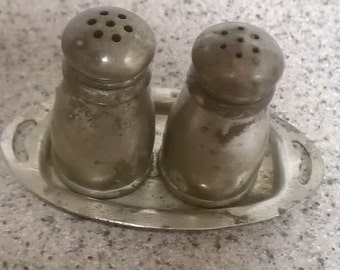 Vintage 1950s pewter kitchen salt and pepper shaker with tray, pewter home decor, vintage collectible