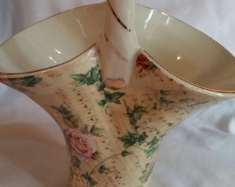 Antique Reflections by Godinger & Co., vintage vase, Wedding vase, wedding ceramic vase, rose music decorated wedding vase, ceramic vase