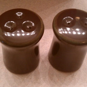 Franciscan Madeira salt and pepper shaker, Mid Century stoneware, salt and pepper set, Vintage stoneware, Vintage salt and pepper set image 2