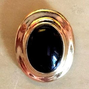 Vintage scarf clip jewelry, scarf jewelry, vintage black and goldtone jewelry, retro jewelry, goldtone scarf jewelry, vintage accessory