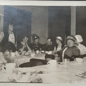Halloween Party - Strange Familiars photo of the week #39 - witch wizard costume