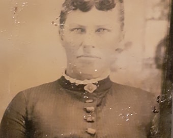 Stern Woman - tintype - antique photograph - Strange Familiars Photo of the Week #36